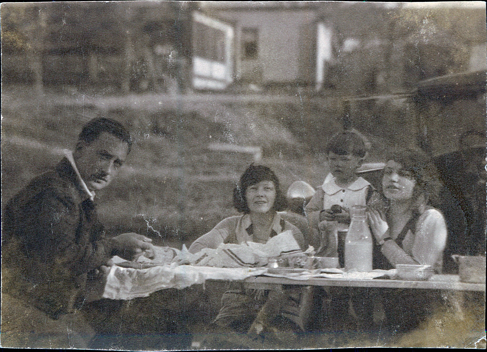 20170323145157_00201A